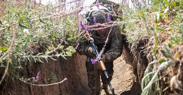 Ситуація важка, з перспективою до дуже важкої: ЗС РФ тиснуть на Лиман з півночі та сходу, — боєць