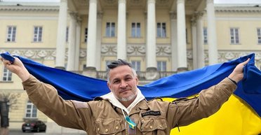 52-летний Эктор Хименес-Браво станет "дедушкой" (видео)