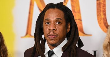 Суддя у справі Jay-Z поставила на місце його адвоката
