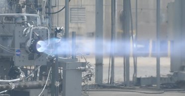 Для польотів на Марс. Новий унікальний ракетний двигун NASA пройшов випробування (відео)