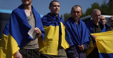 Украина и Россия провели обмен пленными: домой вернулись 115 украинцев (фото)