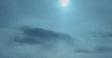 Никакого вреда Земле: на Филиппины с гигантской скоростью упал метеорит (фото, видео)