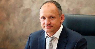 Купили по странной схеме: заместитель главы ОП живет в доме, который ему не принадлежит, — расследование