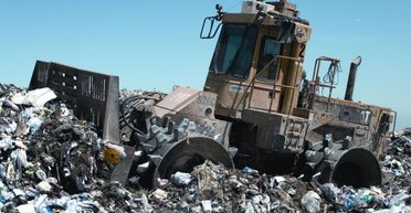 Сміття возитимуть з РФ: Кремль хоче побудувати звалища в окупованій Україні, — ЦНС