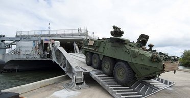 Морпехам США не хватает десантных кораблей: какие средства станут альтернативой (фото)