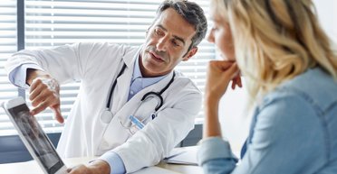 Здоровье — по полису. Сколько стоит качественная медицинская страховка и чем полезна