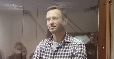 Отравление, арест и парад с ультраправыми: как жил последние годы Алексей Навальный