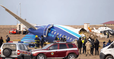 Катастрофа самолета Azerbaijan Airlines в Актау: судно повредили еще до крушения, – отчет