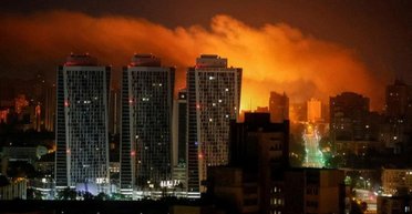 Ночная атака на Киев: число жертв может увеличиться, жителей просят не выходить на улицу (фото)