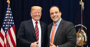 От 30 тысяч до 10 миллионов: помощник Трампа требовал взятки от кандидатов на должности, — WP