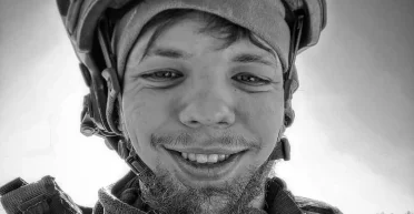 За месяц до 28-летия: на войне погиб комик и "азовец" Дмитрий Скрипник (фото)