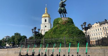 Забить Bolt. Почему киевская власть хочет запретить в городе электросамокаты