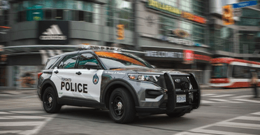 У Канаді поліція радить жителям віддавати злочинцям свої машини