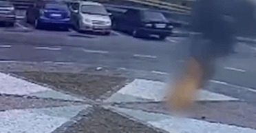 Не из-за мобилизации мужа: в полиции назвали причину самоподжога женщины на Киевщине