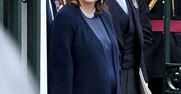 "Завжди в моєму серці": принцеса Євгенія показала архівне фото з королевою Єлизаветою ІІ