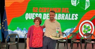 Хранили в пещере 10 месяцев: необычный сыр из Испании стал самым дорогим в истории (фото)