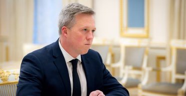 Дрисколл, Буданов и обновленный мирный план США: детали встречи в Абу-Даби