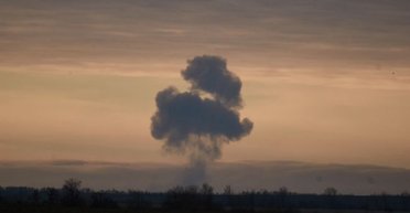 В Крыму прогремела серия взрывов: их слышали в разных локациях полуострова, что известно (карта)