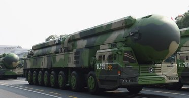 Уперше за 40 років: Китай провів запуск міжконтинентальної балістичної ракети (відео)