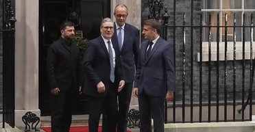 Это решающие дни: Макрон высказался относительно мирного плана и "карт Украины" (видео)