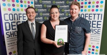 Збільшила зарплату в 4 рази: жінка кинула роботу заради "диплома Міккі-Мауса"