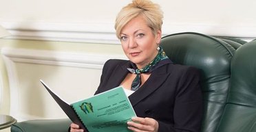 Маленькая вера. Что будет с гривной в 2015