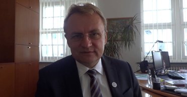 Андрей Садовый: Советоваться с руководителем церкви, которая имеет 5 млн прихожан, – очень важно