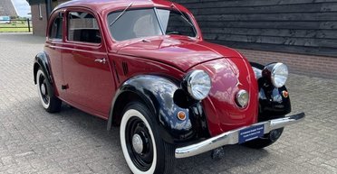 Похож на "Жука": на продажу выставили самый необычный Mercedes (фото)