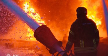 Без світла 50 тисяч людей: РФ атакувала одразу кілька енергооб'єктів на Чернігівщині (фото)