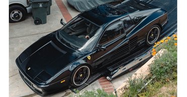 Исчез на 15 лет: обнаружен знаменитый суперкар Ferrari Майкла Джордана (видео)