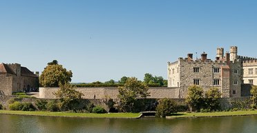 Найстаріший замок Англії відкрив свої двері для постояльців (фото)