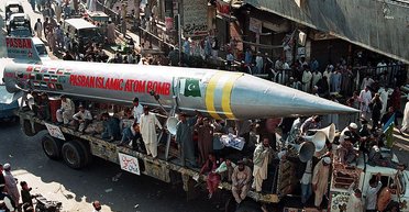 Ядерный Армагеддон близок: почему воюют Индия и Пакистан и к чему это приведет