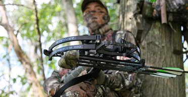 "Йшли на танк з луками і арбалетами": російські пропагандисти запустили фейк про грузинів у ЗСУ