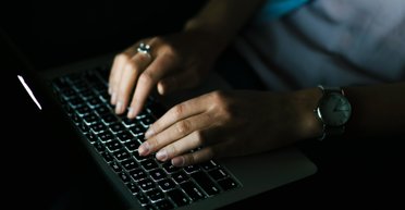 Цензура, заборона ЗМІ та переслідування: дослідники оцінили свободу інтернету в РФ та Україні