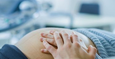 Согласие не давал: мужчина подал в суд на бывшую из-за того, что стал отцом против воли