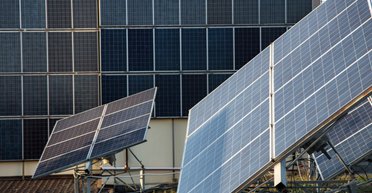 Ученые нашли удивительно простой способ увеличить ток солнечных панелей на 64,7%