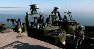 Оборудованы пулеметами и гранатометами: Речная флотилия продемонстрировала катера с M134 Minigun