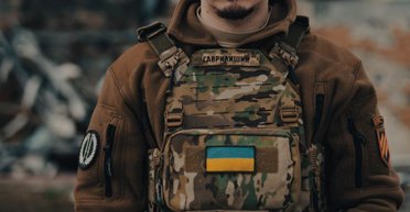 ТЦК караулят под рекрутинговыми центрами, чтобы поймать добровольцев, — военный (видео)