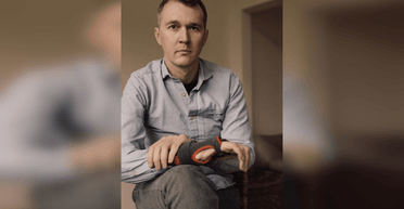 Это не случайность: блогер и экс-военный обвинил министра обороны в срыве голосования