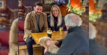 Друзья, которых вы еще не встретили: рождественская реклама довела зрителей до слез (видео)