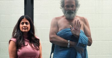 Переслідував 2 роки: чоловік, який протаранив ворота будинку Дженніфер Еністон, виявився сталкером