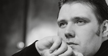 Злодей понарошку. Как знаменитый бас-баритон Александр Пушняк впервые выступил в Национальной опере Украины