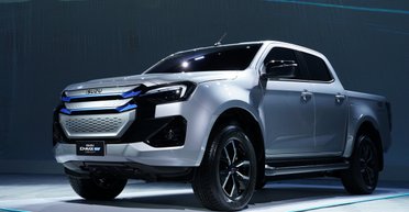 Японский производитель готовит недорогой электрический пикап: первые детали и фото