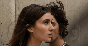 Дантес та Jerry Heil здивували спільним треком "Губи у губах" (відео)