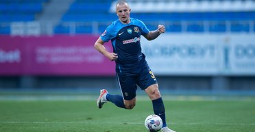 "Нас затиснуло між фурами": футболіст Кравець із родиною потрапив у масштабну ДТП (фото)