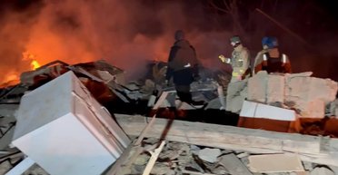 ВС РФ сбросили авиабомбы на жилые дома в Сумской области: есть жертвы (видео)
