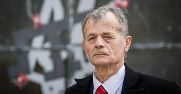 Мустафа Джемілєв: "Перехід кримськотатарської мови на латиницю консолідує нашу діаспору"