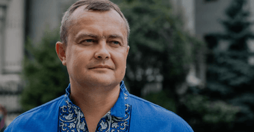 С пляжа на Мальдивах — в ряды ВСУ. Призовут ли в армию нардепа Аристова