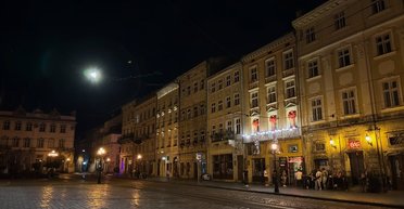Графіки відключень на 9 квітня: енергетики повідомили, як виключатимуть світло в трьох областях