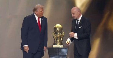 Трамп отримав "Премію миру": її цьогоріч запровадила ФІФА (відео)
